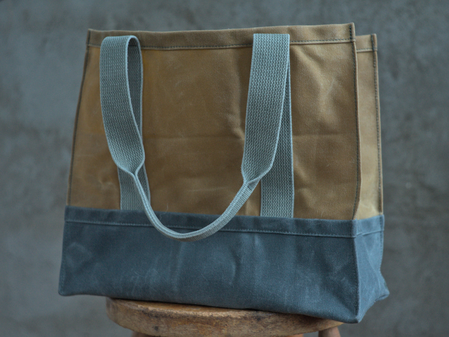 Sturdy tote - Lichen
